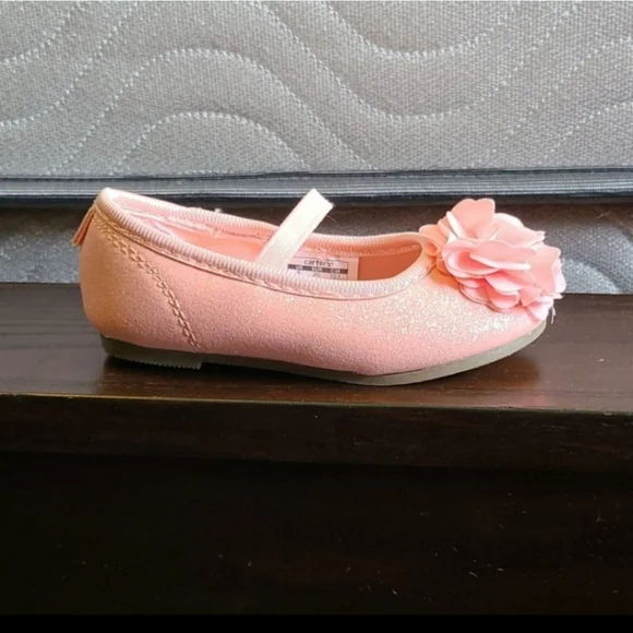 NWOT Carters Pink Flats - Picture 2 of 2